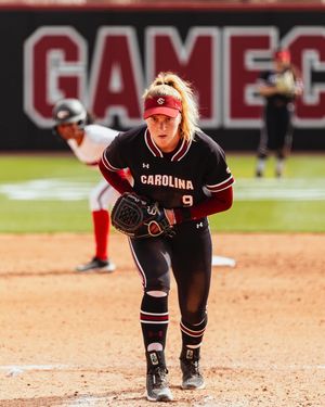 Image post by @gamecocksoftball on Instagram
