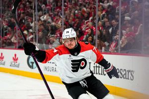 Image post by @NHLFlyers on Twitter