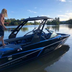 Image post by @malibuboats on Instagram