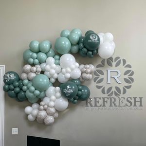 Image post by @balloons_by_victoria_dz on Instagram
