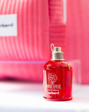 Image post by @cacharelparfums on Instagram