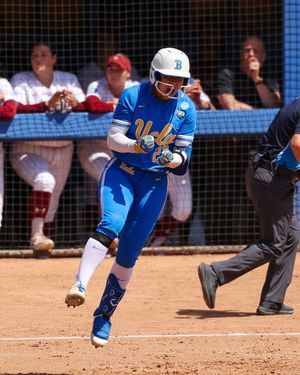 Image post by @uclasoftball on Instagram