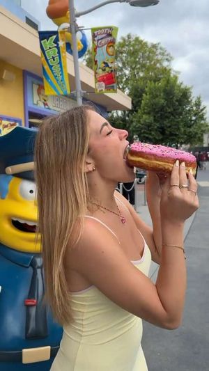 Video post by @xalessiamerola on TikTok