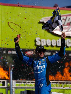 Image post by @teamhendrick on Instagram