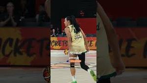 Video post by @basketballaus on YouTube