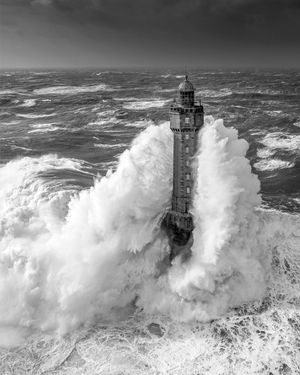 Image post by @mathieurivrin_photographies on Instagram