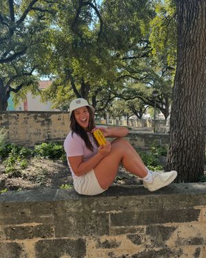 Image post by @kyliewickley on Instagram