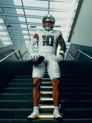 Image post by @oregonfootball on Instagram