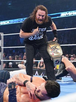 Image post by @wweuk on Instagram