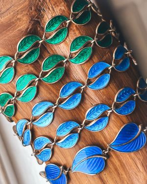 Image post by @maejeanvintage on Instagram