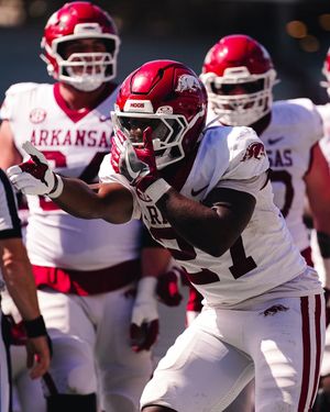 Image post by @ArkRazorbacks on Twitter