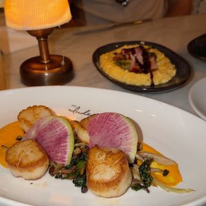 Image post by @sliceofclt on Instagram