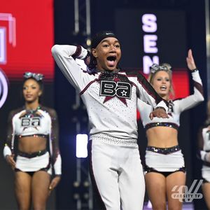Image post by @varsityallstar on Instagram