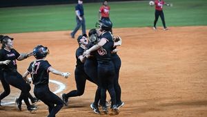 Image post by @utampa_softball on Instagram