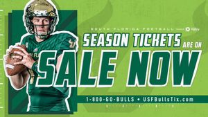 Image post by @USFFootball on Twitter