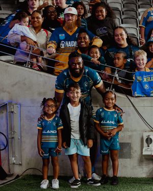 Image post by @theparraeels on Instagram