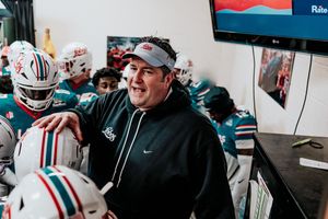 Image post by @UNMLoboFB on Twitter