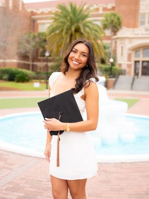 Image post by @shotbycarm on Instagram