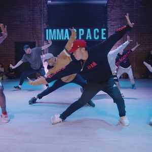 Video post by @justmaiko on Instagram