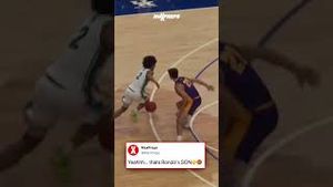 Video post by @maxpreps on YouTube