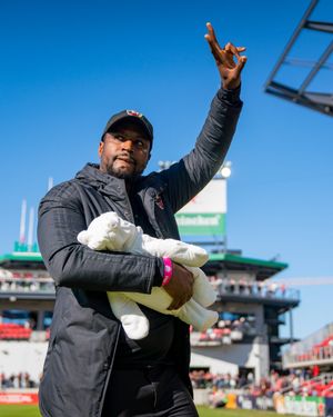 Image post by @dcunited on Twitter