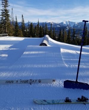 Image post by @j_skis on Instagram