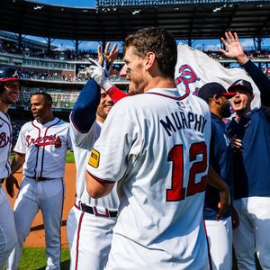 Image post by @losbravos on Instagram