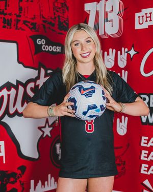 Image post by @uhcougarsoccer on Instagram