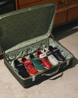 Image post by @atmos_japan on Instagram