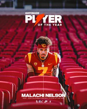 Image post by @uscfb on Twitter