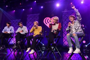 Image post by @iHeartRadio on Twitter