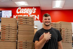 Image post by @lukelachey on Instagram