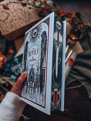 Image post by @fairyloot on Instagram