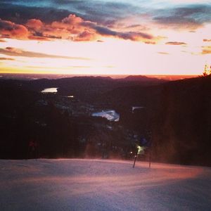 Image post by @cubuffsskiing on Instagram