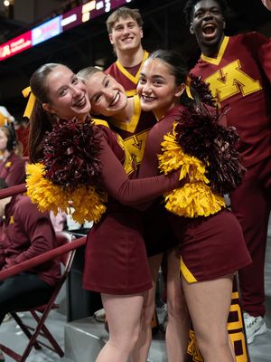 Image post by @gophercheer on Instagram