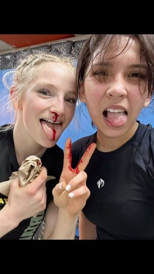 Video post by @makynleecova on Instagram