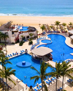 Image post by @sunwingvacations on Instagram