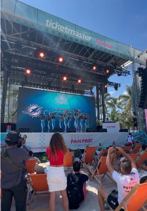 Video post by @dolphinscheer on TikTok