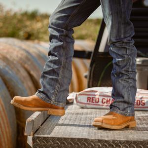 Image post by @justinboots_ on Instagram