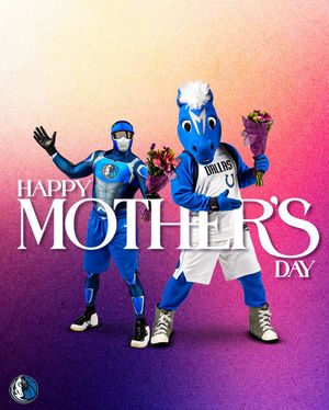 Image post by @mavsoffcourt on Instagram