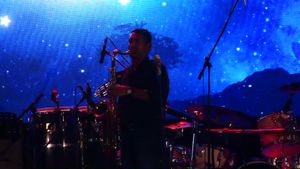 Video post by @thepaparelife on Facebook