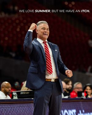 Image post by @uhcougarwbb on Instagram