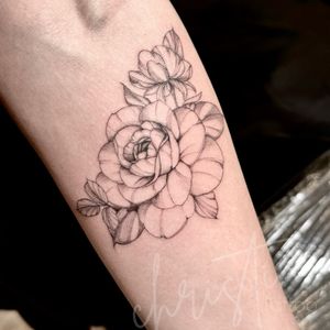 Image post by @christina.lineartattoo on Instagram