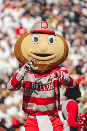 Image post by @Brutus_Buckeye on Twitter