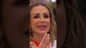 Video post by @telemundo on YouTube