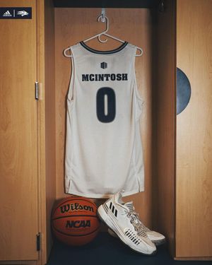 Image post by @nevadahoops on Instagram