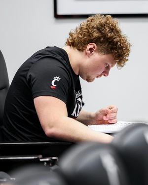 Image post by @gobearcatsfb on Instagram