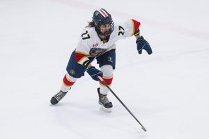 Image post by @starkhockey on Instagram