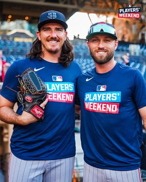 Image post by @twins on Instagram