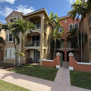 Image post by @ventasyrentasmiami on Instagram
